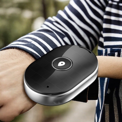 Hot Kids GPS Tracker Bracelet Pets Mini Real Time GPS Chip WiFi Location Animal Finder Puppy Dog Cat SOS Button Plastic Material